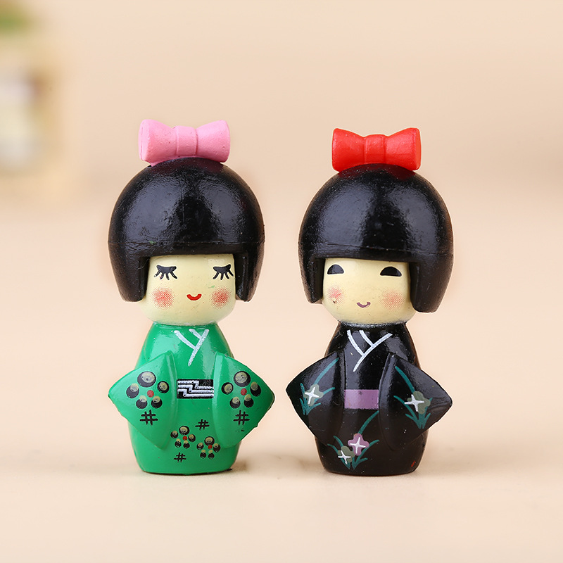 New Japanese Cute Girl Figurin - Bonsai Garden In Japan 评论和价格